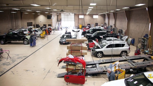 5 Ways To Choose The Best Auto Body Shop